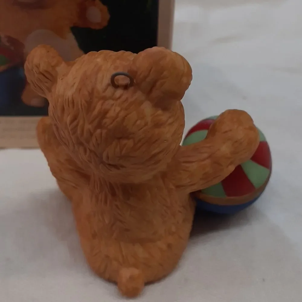 2 Hallmark Keepsake‎ Cinnamon Bear ornaments